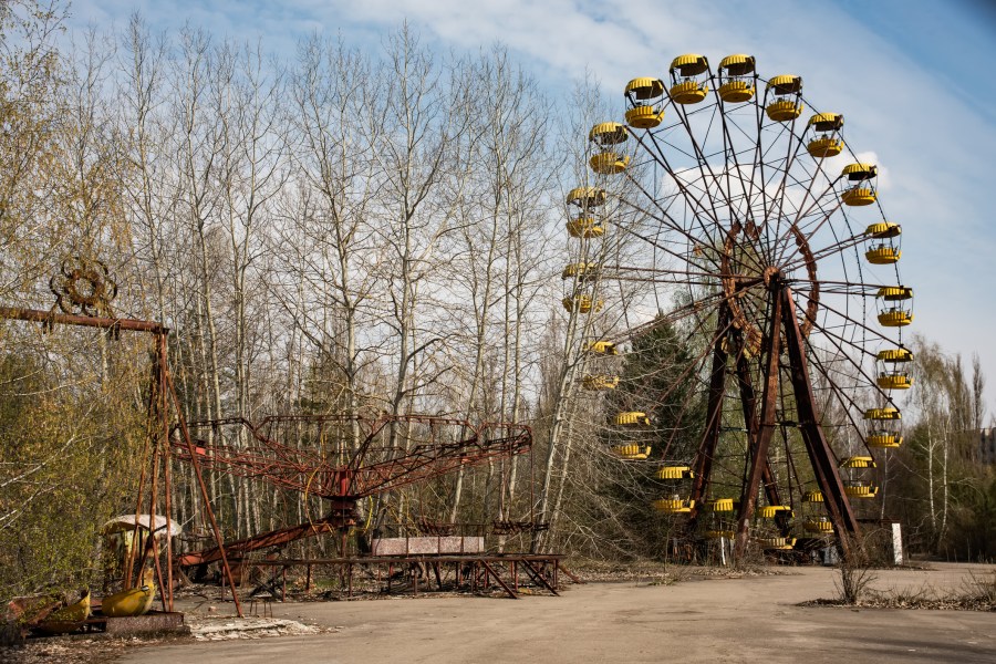 8 Eerie Abandoned Amusement Parks in the United States