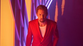 “The Gray Man” Review: Ryan Gosling’s Over-the-Top New Movie Doesn’t Hook the Way “Extraction” Did
