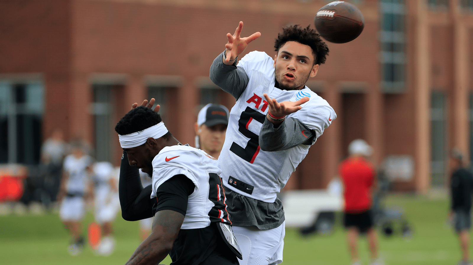 NFL Season Preview 7 Top NFL Offensive Rookie of the Year Contenders